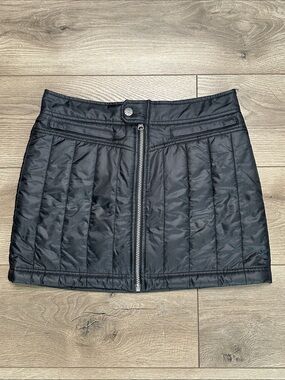 Athleta Toasty Buns Quilted Puffer Insulated Mini Skirt Black Size 4